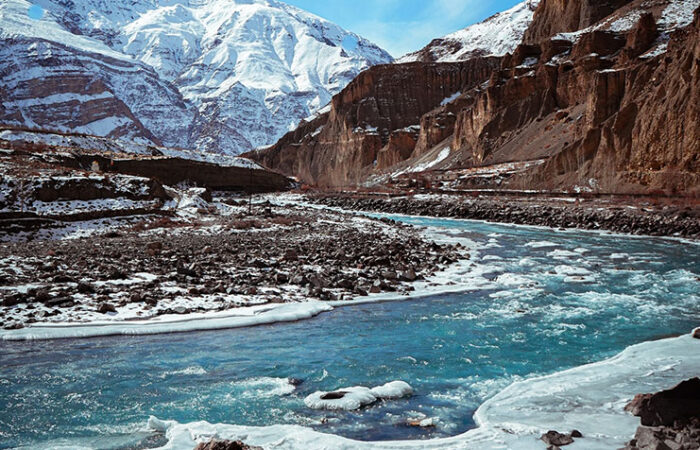 Mussoorie Honeymoon Tour Package, Nainital Jim Corbett Rishikesh Haridwar tour package
