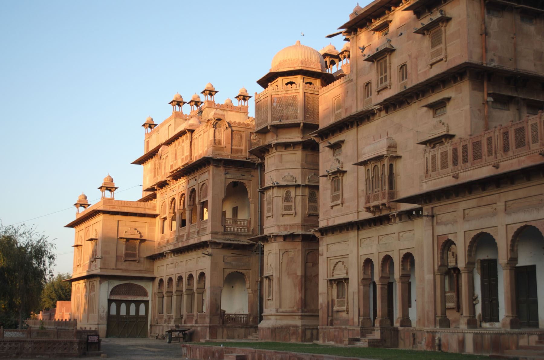 Rajasthan Heritage Tour Package, Udaipur Jodhpur Jaisalmer Tour by Colorful Destinations India, Jodhpur Bikaner Jaisalmer Tour, Top 12 Historical Places In Rajasthan