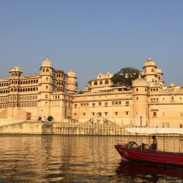 Jaipur Udaipur Mount Abu Tour, royal Rajasthan tour package, Rajasthan tour, Udaipur Jodhpur Jaisalmer Tour by Colorful Destinations India