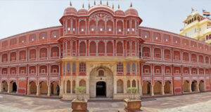 Explore Jaipur's Vibrant Culture and Royal Charm