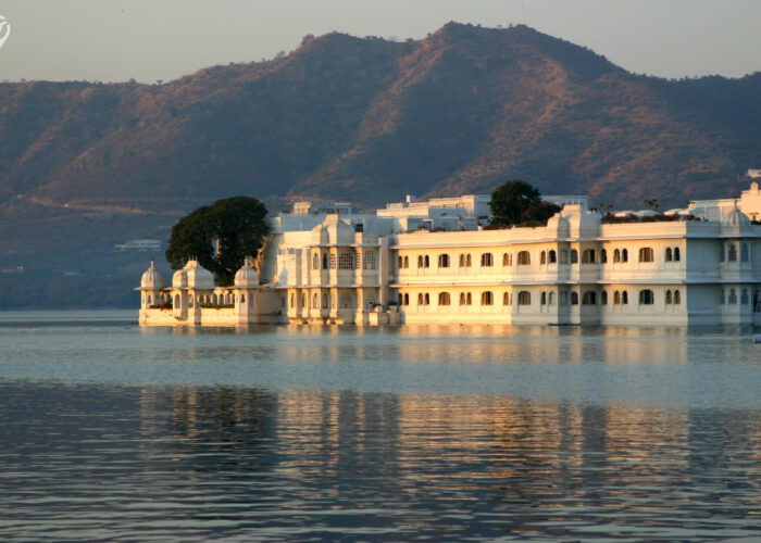 Udaipur Mount Abu Tour Package, Rajasthan Tour Package - 4 Nights / 5 Days Trip Itinerary, Jaipur Udaipur Mount Abu Tour Package
