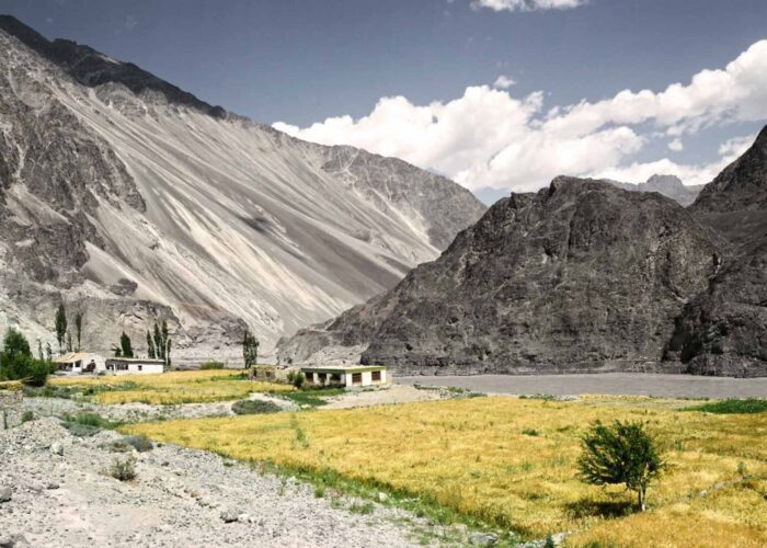 Hidden Gems India: 10 Lesser, Road Trip to Ladakh